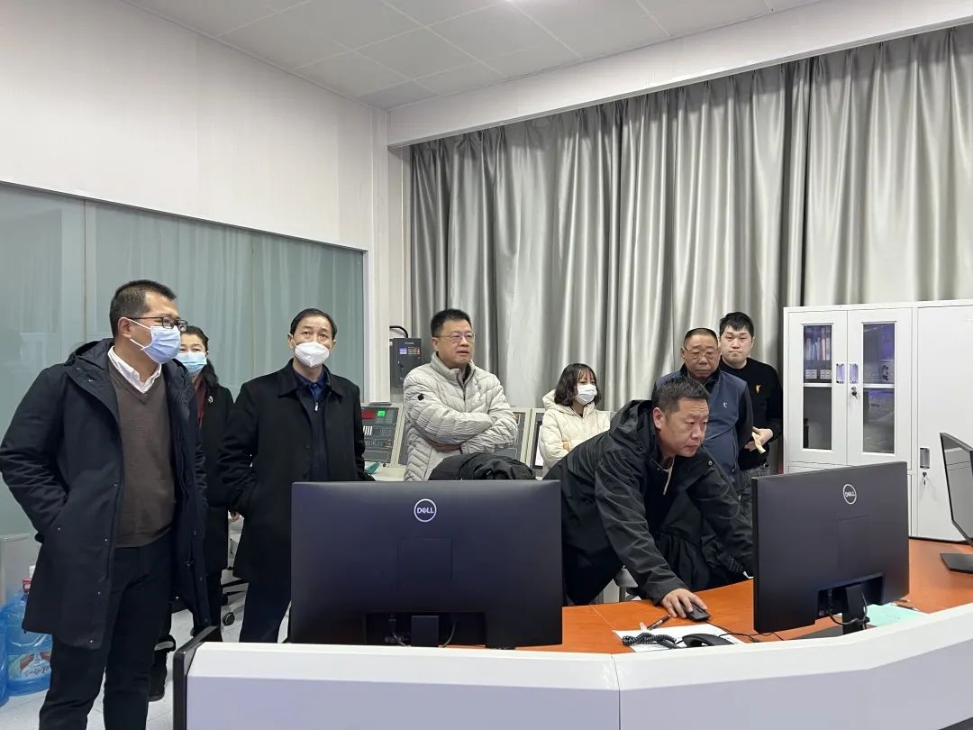 亦庄泛亚电竞集团领导开展节前安全检查